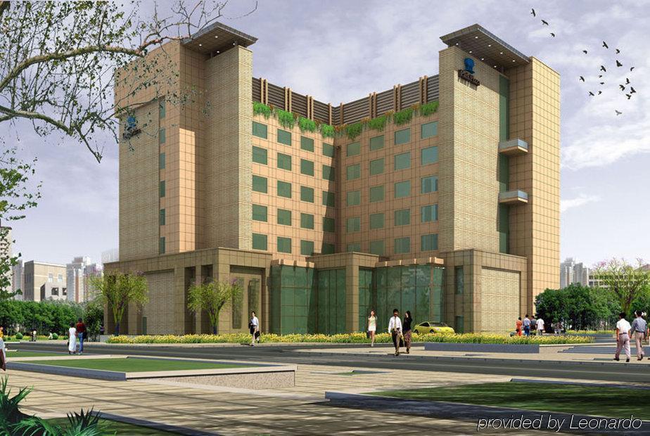 Hotel Radisson Noida Exterior foto