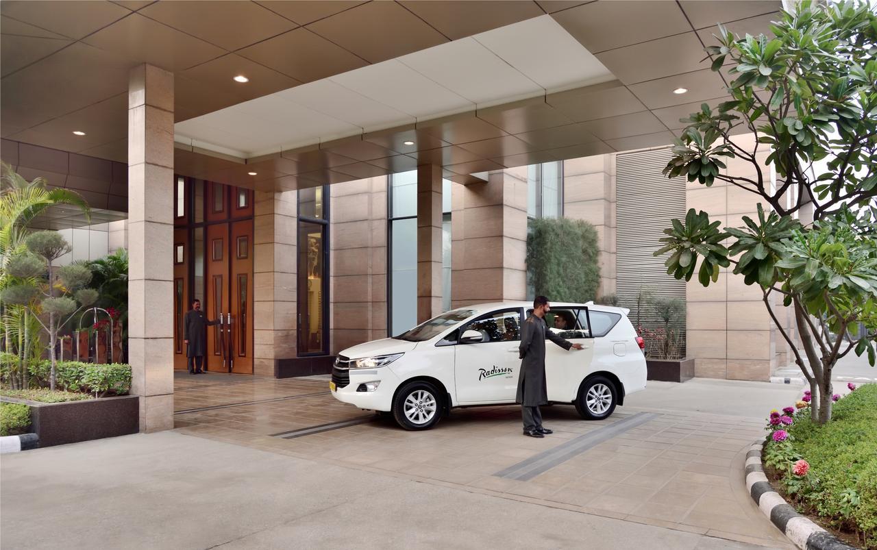 Hotel Radisson Noida Exterior foto
